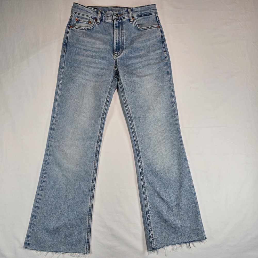 Zara‎ High Waisted Straight Leg Jeans Light Wash Blue Raw Hem Size 0
